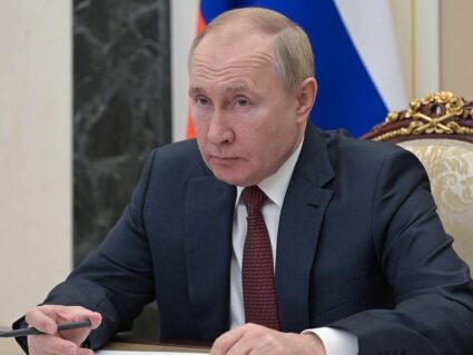 Rússia ataca Ucrânia após Europa anunciar plano de rearmamento