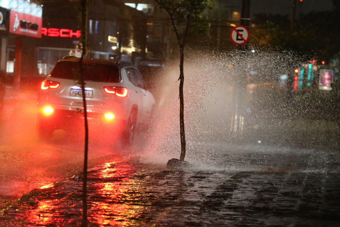 chuva em Curitiba temporal