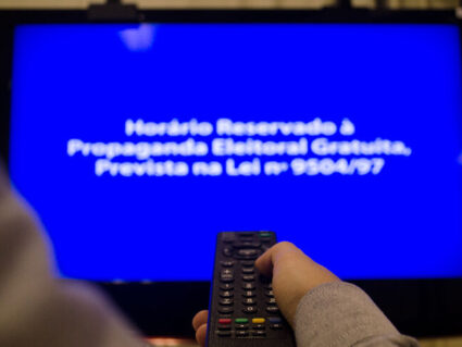 Eleições: propaganda eleitoral no rádio e TV termina no Paraná