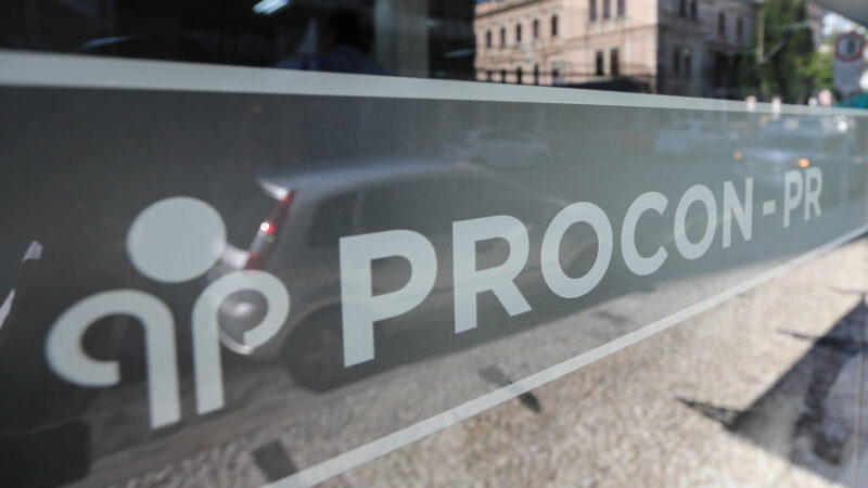 Procon-PR realiza mutirão de renegociação de dívidas