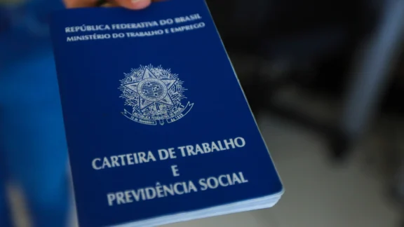 STF forma maioria para validar contrato de trabalho intermitente