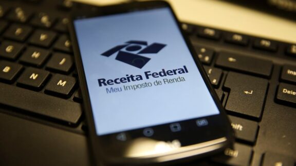 Governo pretende manter isenção para até dois mínimos no IR em 2025