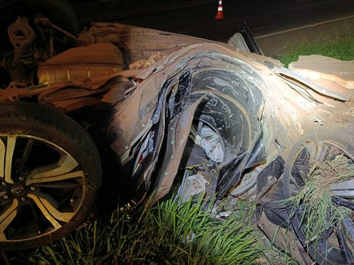Grave acidente na BR-376 deixa motorista morto