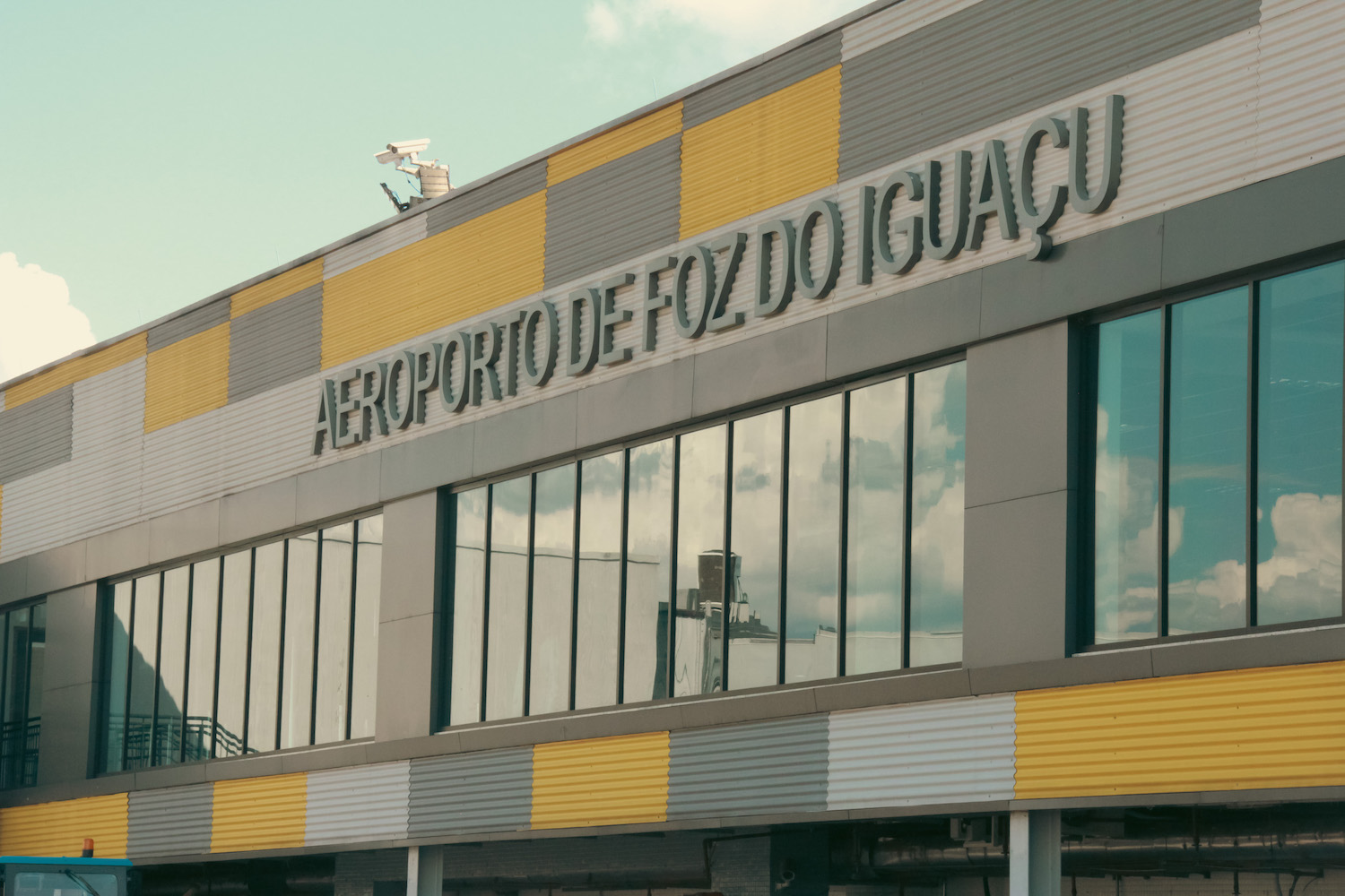 reforma aeroporto foz do iguaçu
