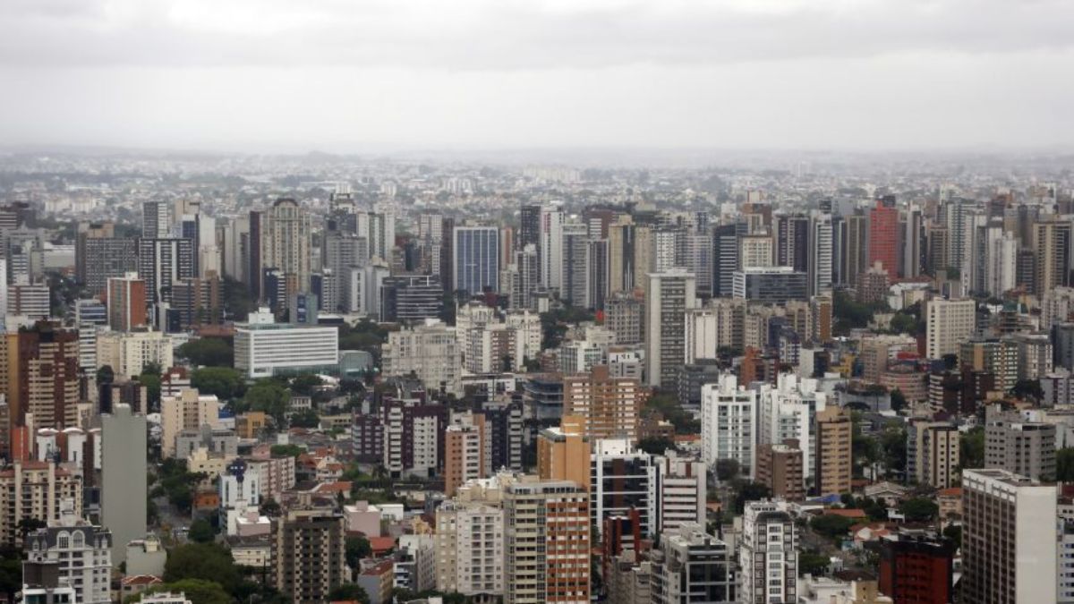 curitiba, nuvens, tempo nublado, previsão do tempo, curitiba, paraná, 17-02