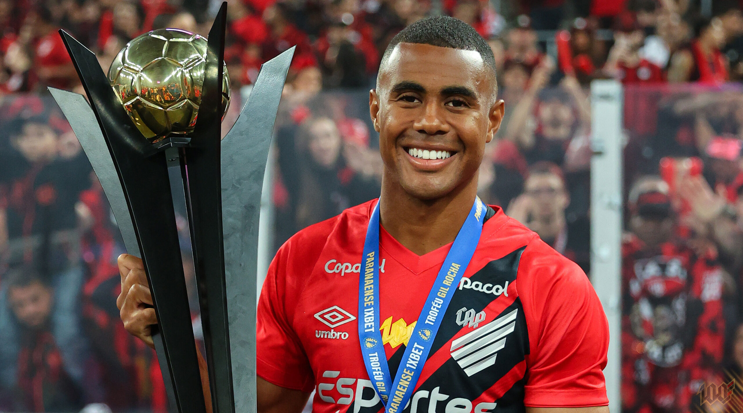 athletico-renova-contrato-erick