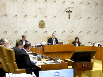 STF mantém descriminalização do porte de maconha para uso pessoal