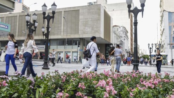 Fim de semana em Curitiba será de tempo nublado; veja a previsão