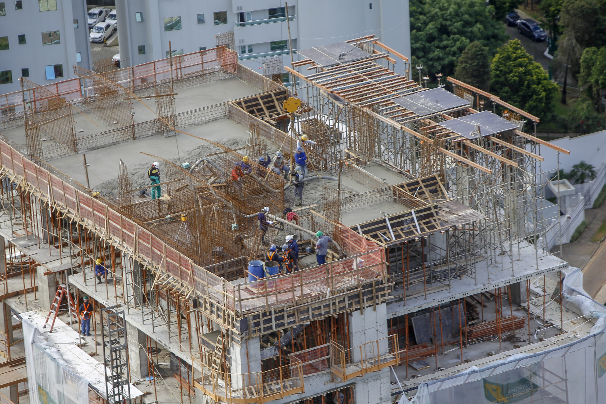 geração de empregos novas vagas Curitiba Paraná
