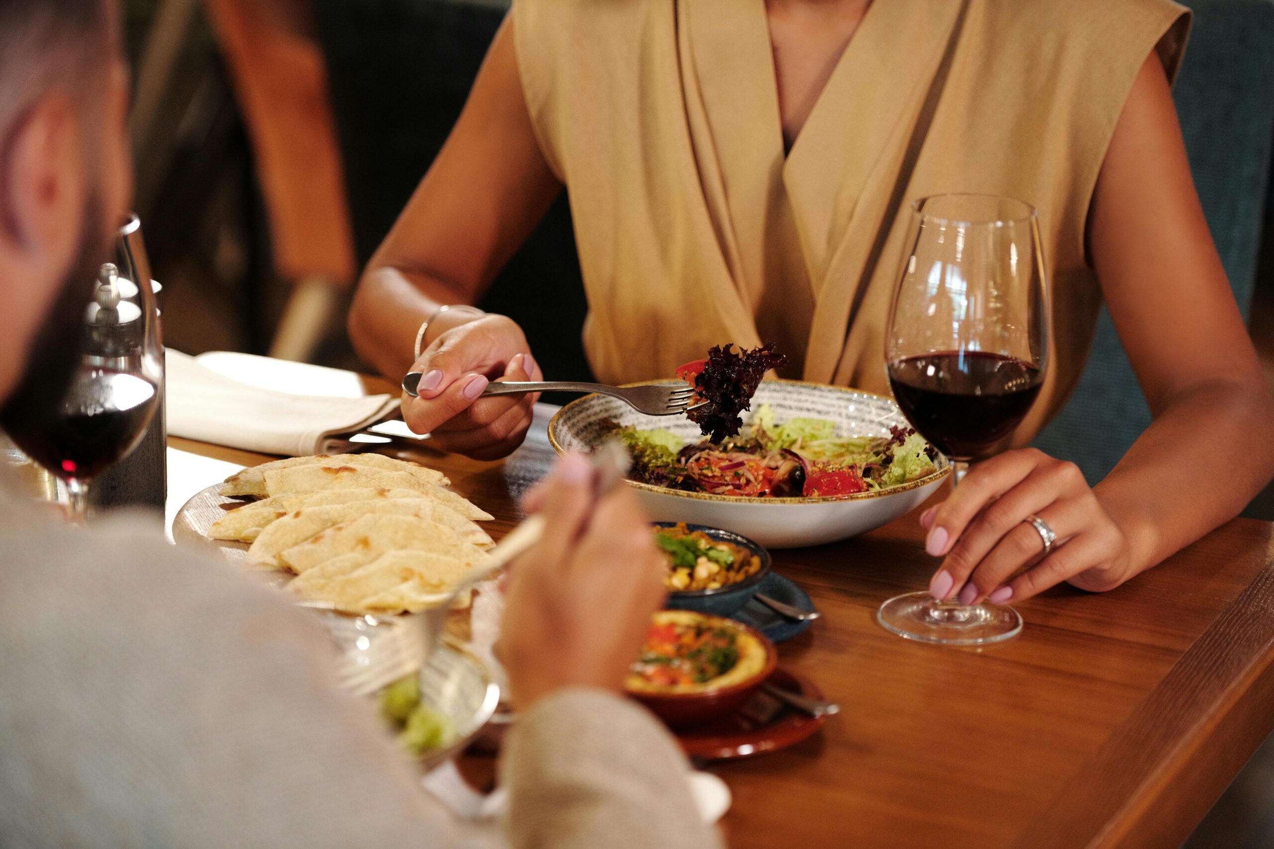 pexels-jep-gambardella-5086619-dia-dos-namorados-restaurantes-curitiba