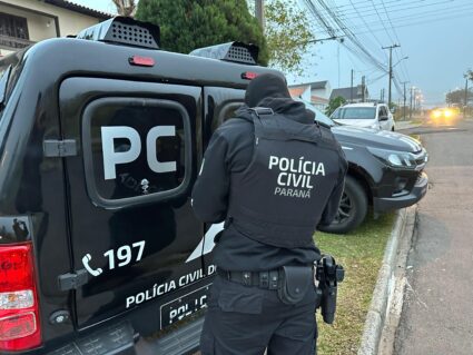 Homem é preso e denunciado pelo MP após perseguir mulher no Noroeste