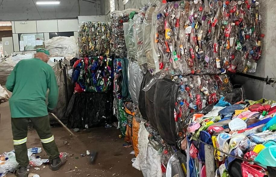 Prefeito de Alto Paraná veta cooperativa de reciclagem