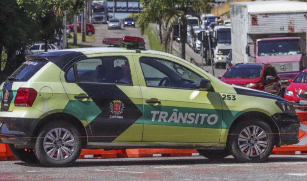 Desfile cívico-militar altera trânsito no Pinheirinho neste domingo