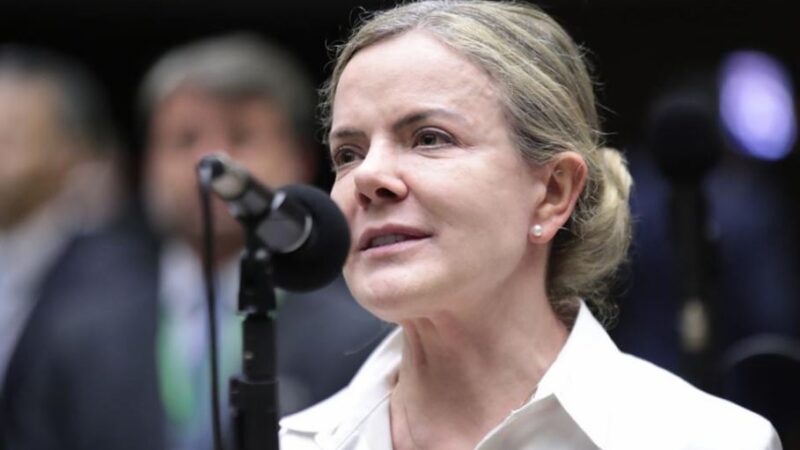 Gleisi Hoffmann será ministra das Relações Institucionais de Lula