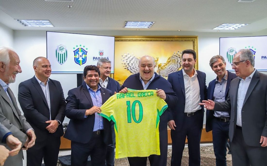 Greca camisa 10 seleção jogo Brasil x Equador