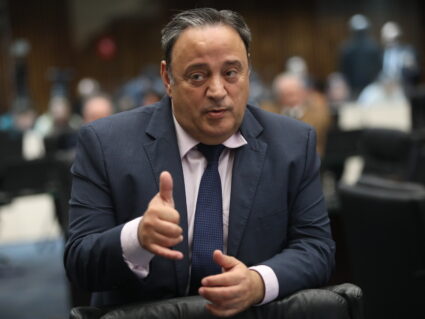 Secretários candidatos provocam mimimi na Alep