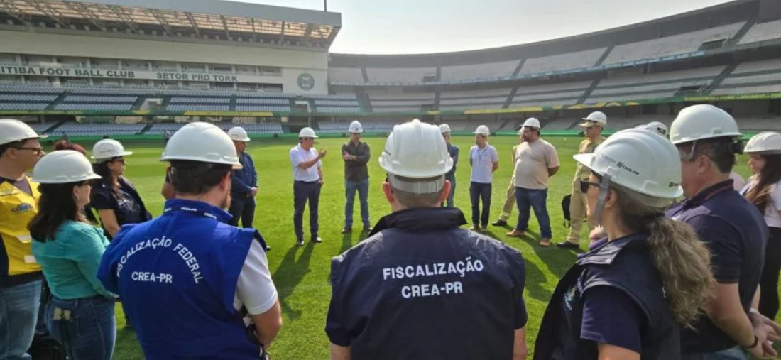 fiscalização Couto Pereira CREA-PR Brasil x Equador