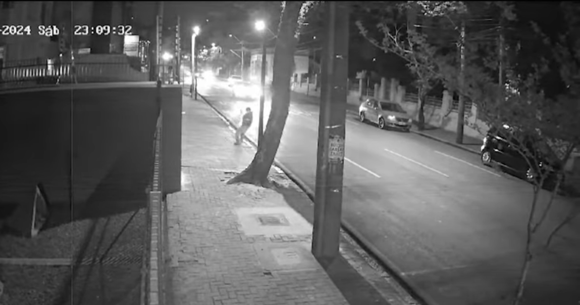 idoso atropelado Curitiba