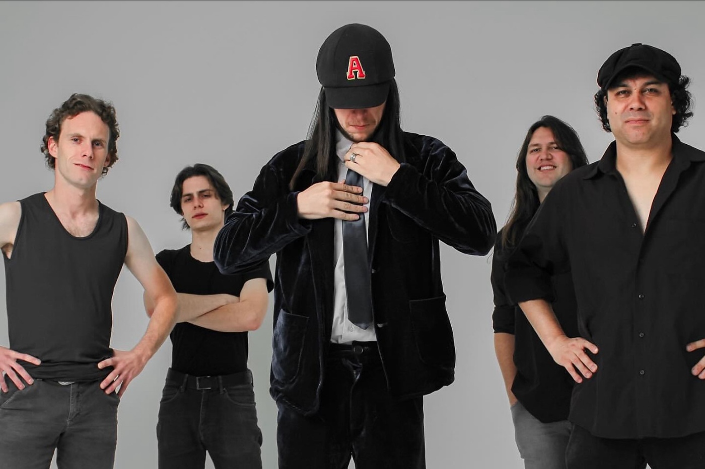 ‘oktobeer rock’ estreia em curitiba