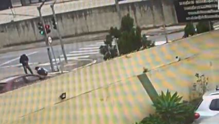 atropelamento em Curitiba motorista de aplicativo
