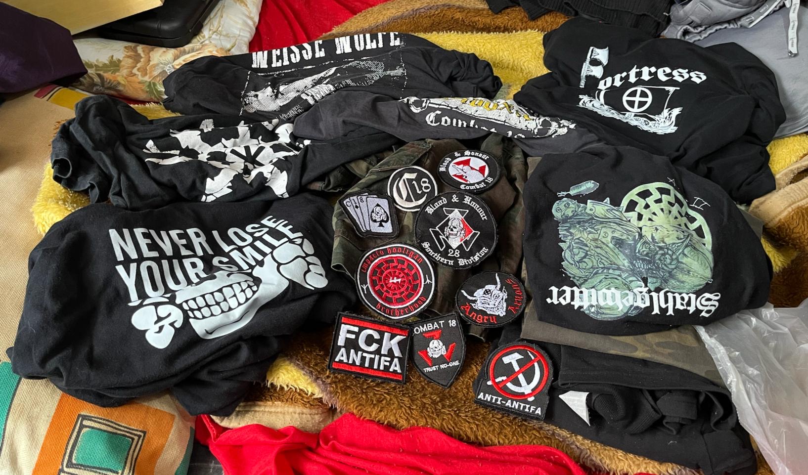 objetos neonazistas Curitiba