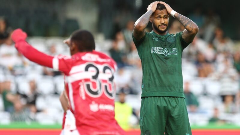 Série B: Coritiba recebe o Botafogo-SP, em jogo que não vale nada