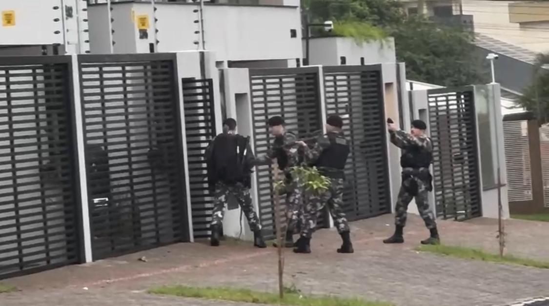 Operação Babilônia polícia prende 9 pessoas por tráfico e lavagem de dinheiro no Paraná 2