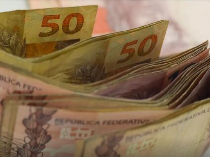 Segunda parcela do décimo terceiro deve ser depositada até sexta-feira (20)