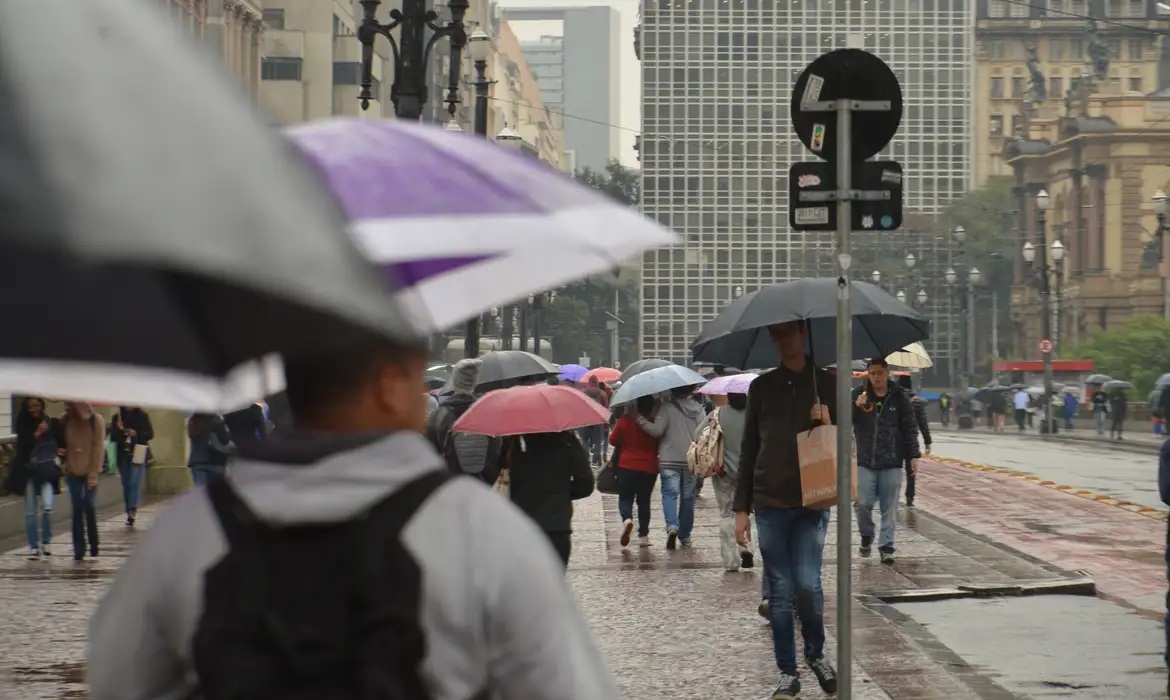 Rovena Rosa Agência Brasil enem chuva paraná