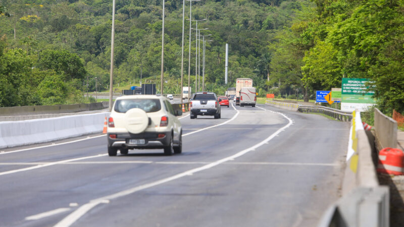 Veículo com grandes dimensões causará lentidão entre a BR-101 e BR-376