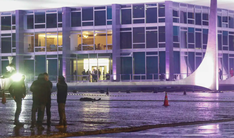 atentado explosões Brasília