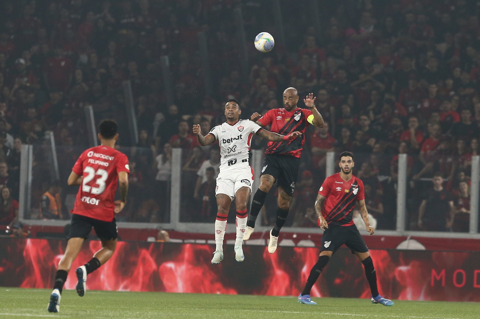 athletico-vitória-brasileirão