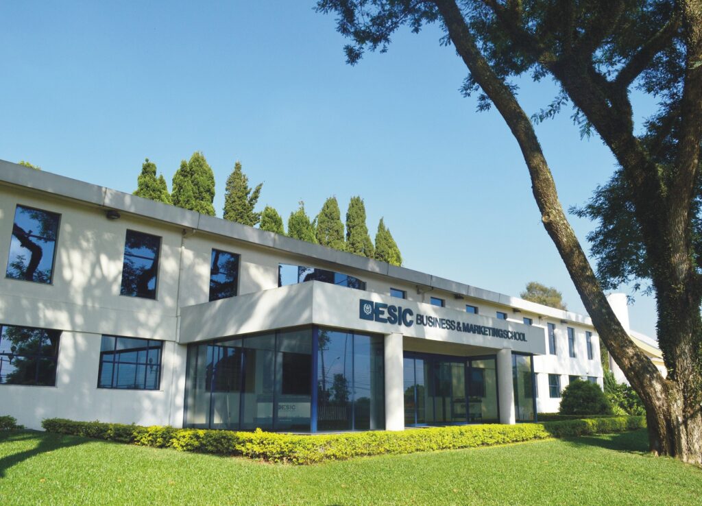 ESIC Internacional promove feira de negócios e empregos em Curitiba