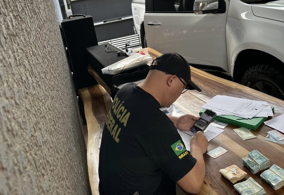 operação PF tráfico internacional de cocaína Paraná