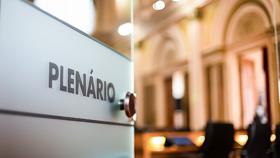 Câmara Municipal fará sessão preparatória para vereadores eleitos de Curitiba