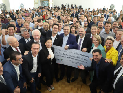 Saúde do Paraná receberá investimento de R$ 502 milhões