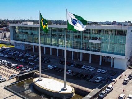 Orçamento do Paraná: governador sanciona R$ 78,6 bilhões para 2025