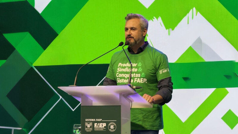 “Setor produtivo faz a economia do Paraná girar”, afirma deputado Fabio Oliveira