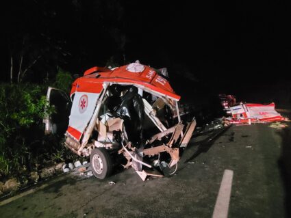 Socorristas do Samu e paciente morrem em trágico acidente na Rodovia do Xisto