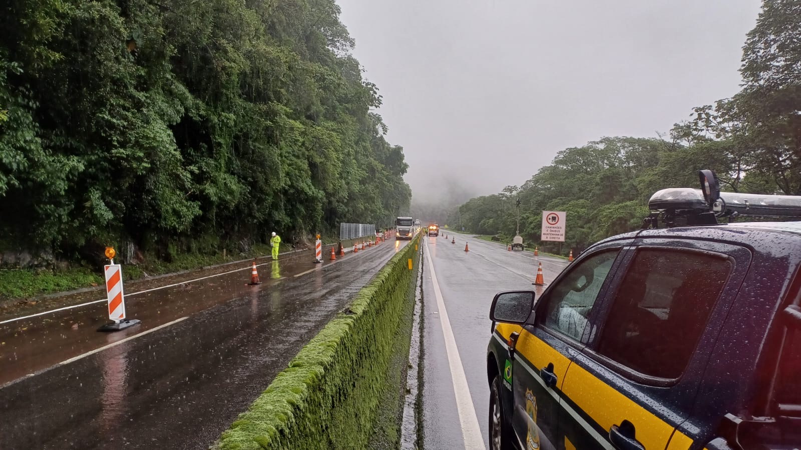bloqueio BR-277 chuva Morretes