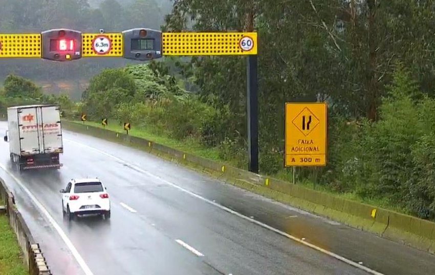 BR-376 tem bloqueio total em Guaratuba; confira