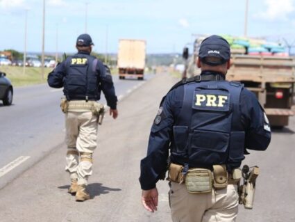 Caminhoneiros são alvo de operação da PRF a partir desta segunda (6)