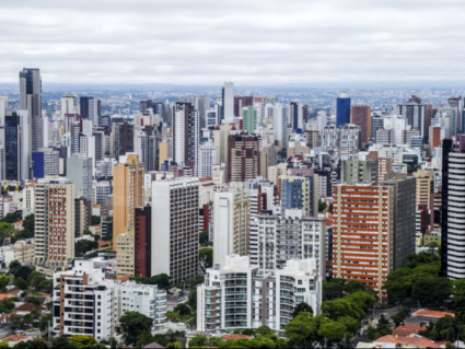 Imóveis em Curitiba registram maior alta de preços do Brasil em 2024