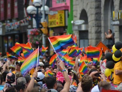 Vereador do PL quer proibir pais de levarem filhos em eventos LGBTQIA+ de Curitiba