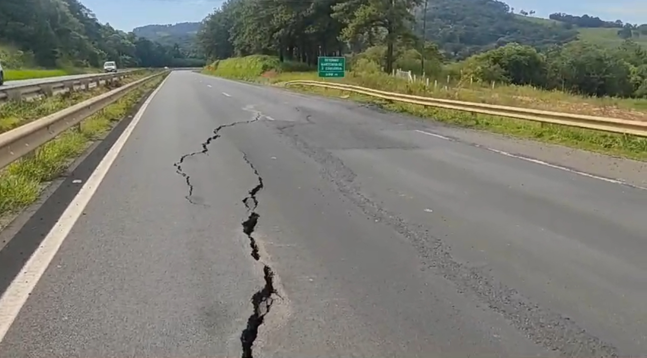 afundamento de pista BR-376