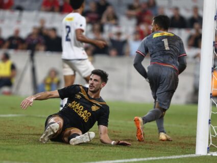 Athletico tropeça no Cianorte e completa quatro jogos sem vencer