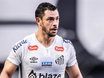 Athletico acerta com destaque da última Série B