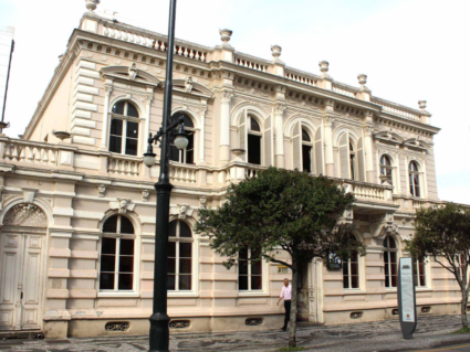 Carnaval em Curitiba: museus estaduais abrem normalmente com grandes exposições
