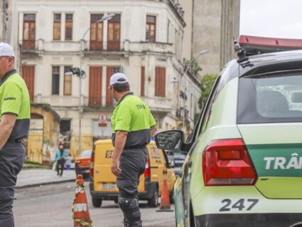 Carnaval provoca alterações de trânsito e ônibus em Curitiba; confira!