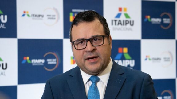 Diretor jurídico da Itaipu participa de Congresso de Fortalecimento da Vereança